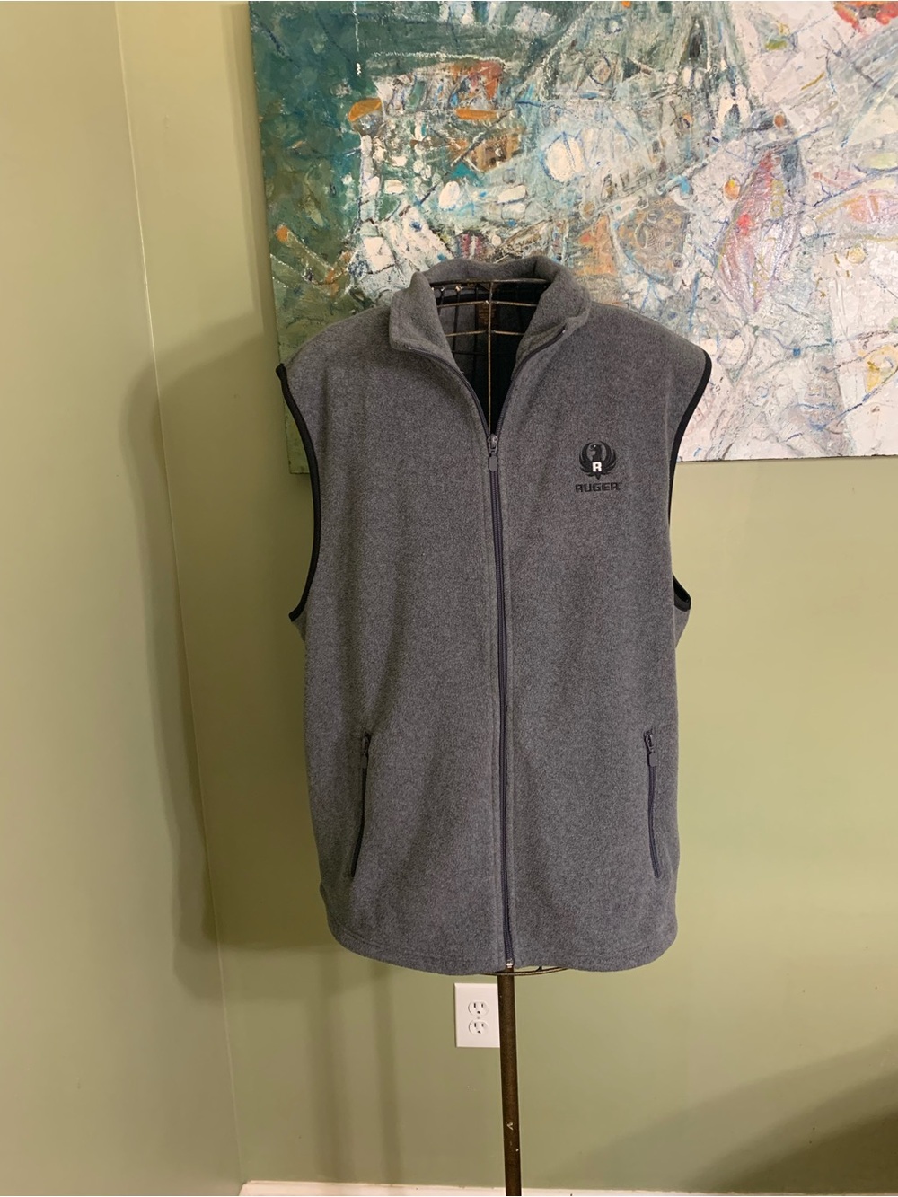 Ruger firearms zip up vest in size XL.